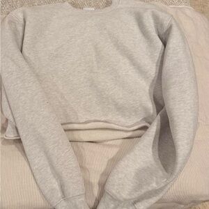 TNA Cozy Sweatfleece Crewneck in Light Gray
